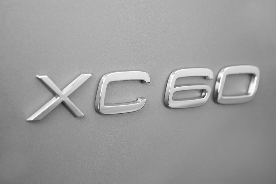 Volvo XC60 2008 года  (фото 6 из 210)